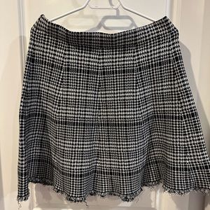Nice skirt, never worn, brand new.